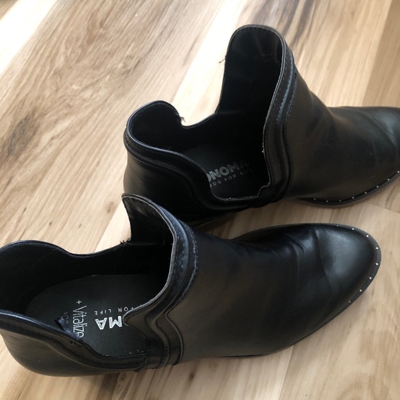 SONOMA BLACK BOOTIES Faux Leather Size 9 like new condition - Picture 6 of 6